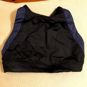 Lively Active High-Neck Bra